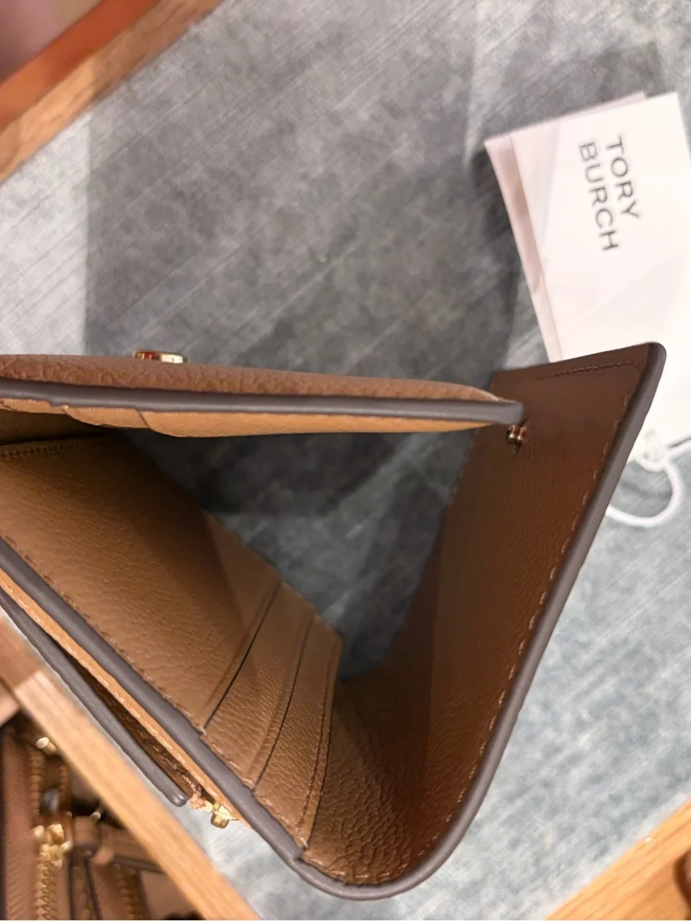Tory Burch Tia Compact Pebbled Leather Wallet in Tiramisu